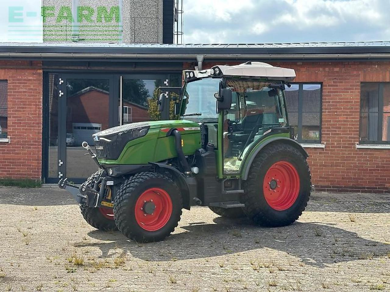 Fendt 209 f vario profi plus setting2 F - Traktor: slika Fendt 209 f vario profi plus setting2 F - Traktor Fendt 209 f vario profi plus setting2 F - Traktor: slika Fendt 209 f vario profi plus setting2 F - Traktor