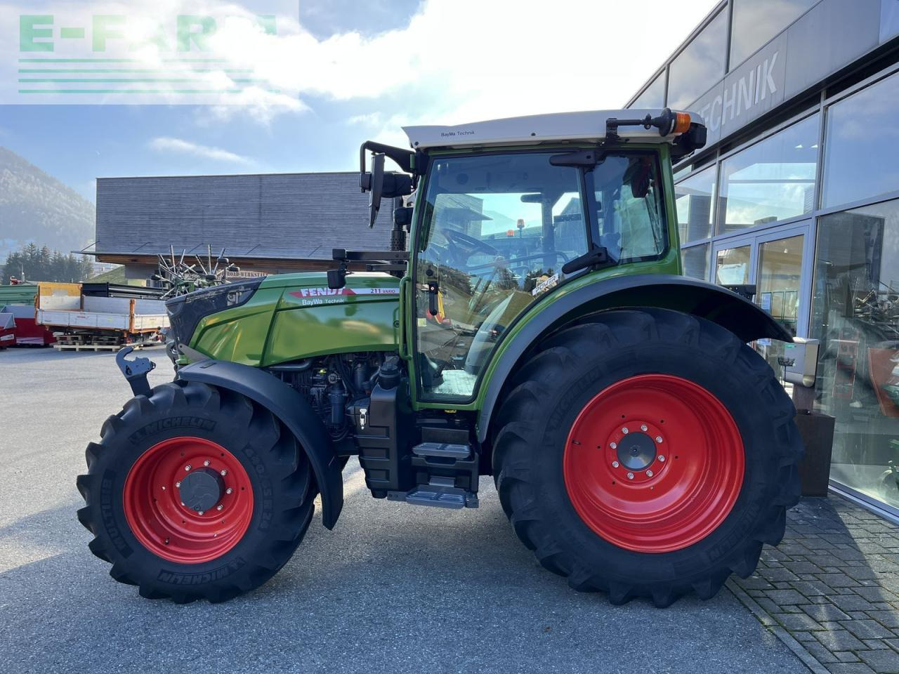 Fendt 211 s vario gen3 power setting 2 - Traktor: slika Fendt 211 s vario gen3 power setting 2 - Traktor Fendt 211 s vario gen3 power setting 2 - Traktor: slika Fendt 211 s vario gen3 power setting 2 - Traktor