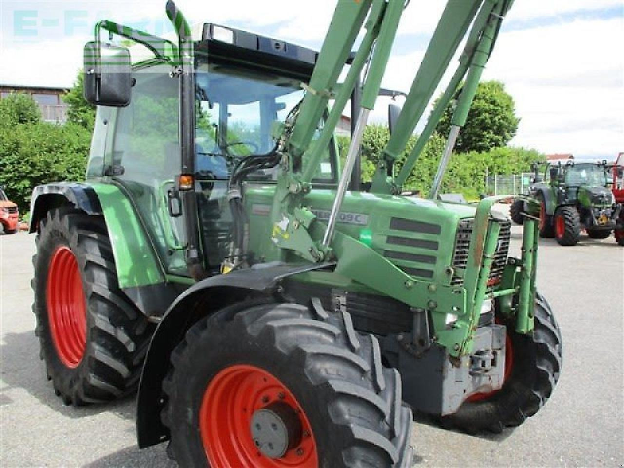 Fendt 309 ca #909 - Traktor: slika Fendt 309 ca #909 - Traktor Fendt 309 ca #909 - Traktor: slika Fendt 309 ca #909 - Traktor