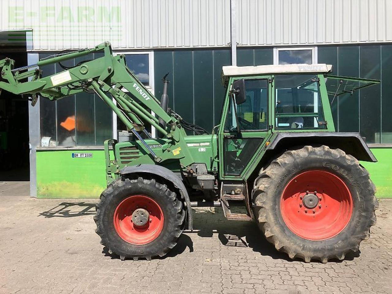 Fendt 309 lsa - Traktor: slika Fendt 309 lsa - Traktor Fendt 309 lsa - Traktor: slika Fendt 309 lsa - Traktor