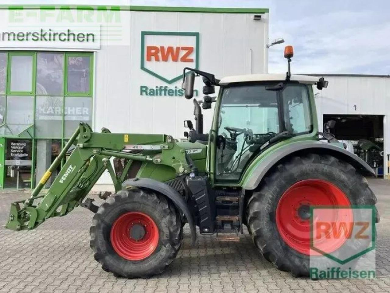 Fendt 313 s4 profi mit frontlader - Traktor: slika Fendt 313 s4 profi mit frontlader - Traktor Fendt 313 s4 profi mit frontlader - Traktor: slika Fendt 313 s4 profi mit frontlader - Traktor