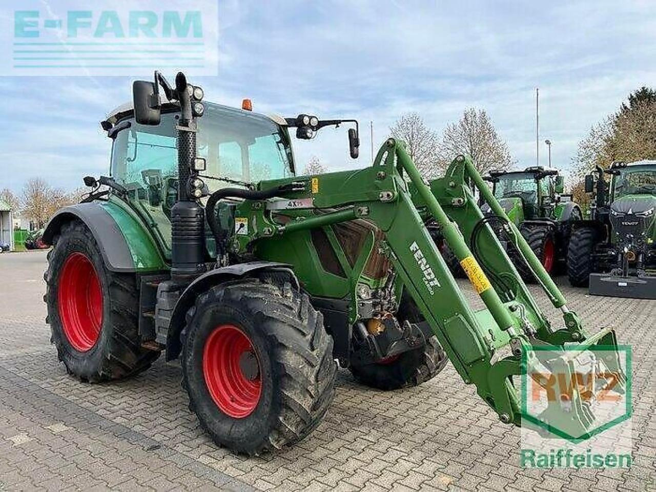 Fendt 313 s4 profi mit frontlader - Traktor: slika Fendt 313 s4 profi mit frontlader - Traktor Fendt 313 s4 profi mit frontlader - Traktor: slika Fendt 313 s4 profi mit frontlader - Traktor