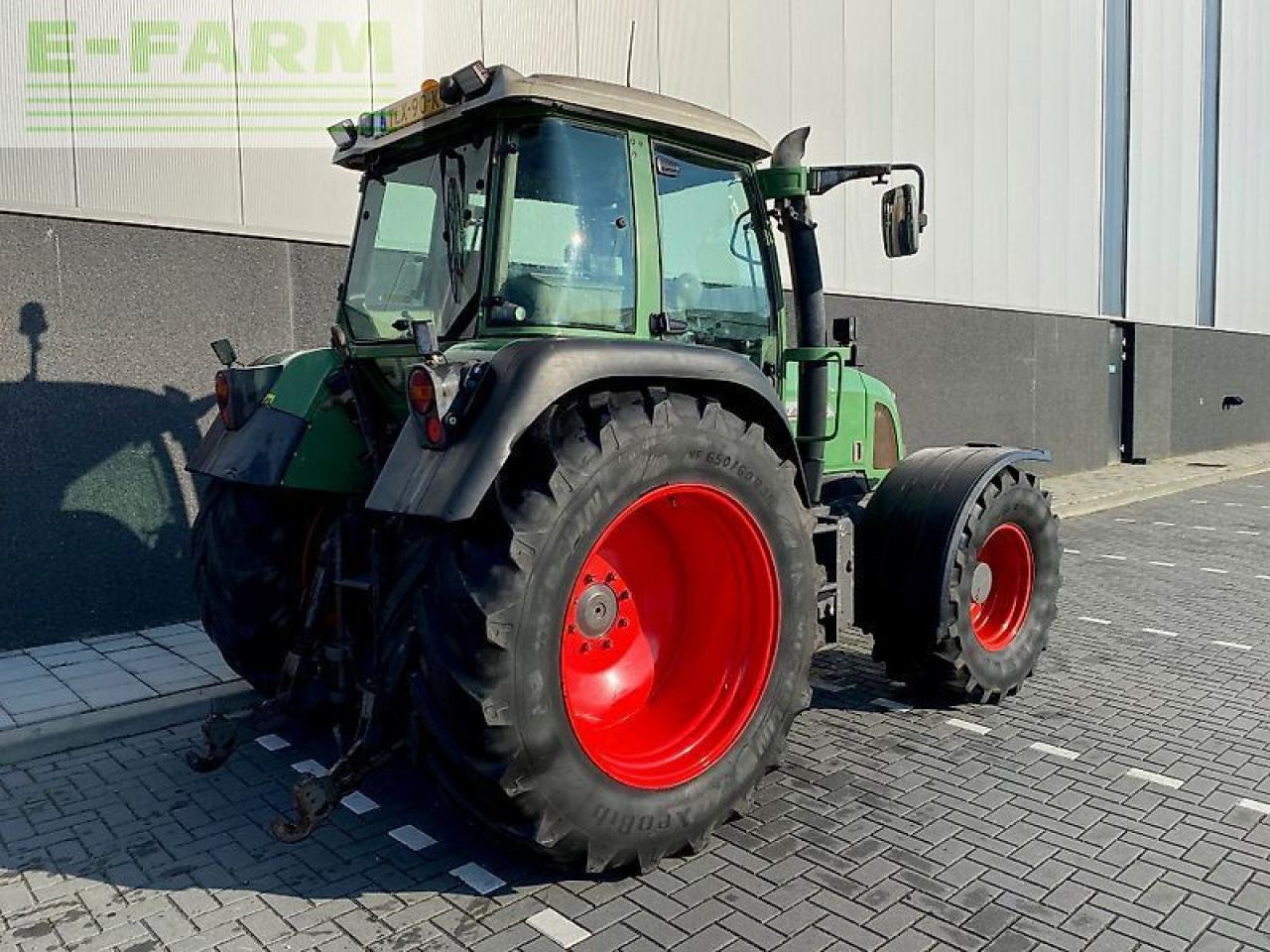 Traktor Fendt 412 vario farmer: slika Traktor Fendt 412 vario farmer