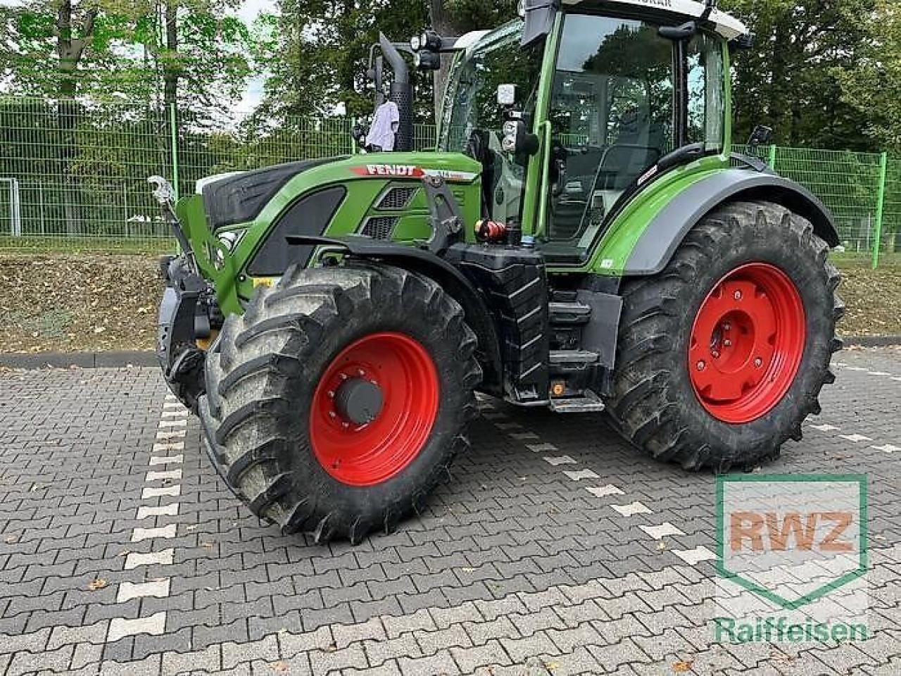 Fendt 516 vario - Traktor: slika Fendt 516 vario - Traktor Fendt 516 vario - Traktor: slika Fendt 516 vario - Traktor