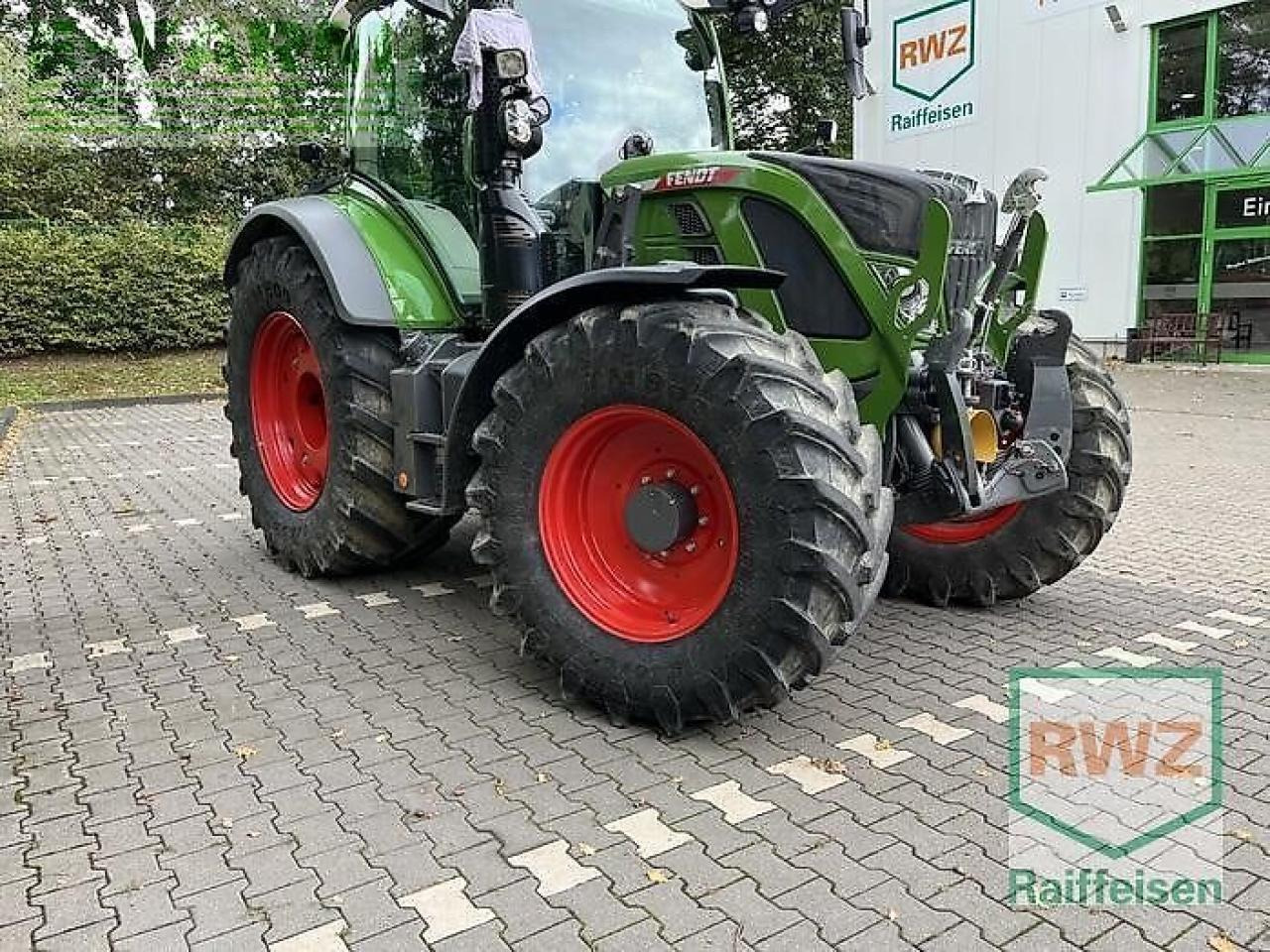 Fendt 516 vario - Traktor: slika Fendt 516 vario - Traktor Fendt 516 vario - Traktor: slika Fendt 516 vario - Traktor