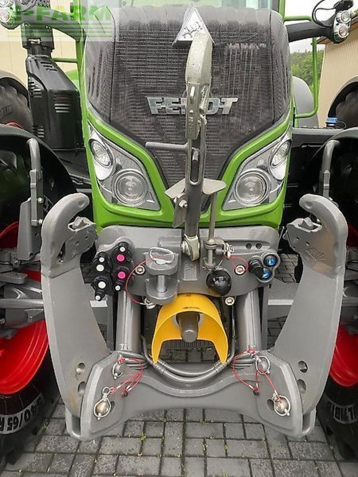 Fendt 516 vario gen.3 profi+ setting2 mit rtk, infotainment, 158 ltr., fkh entlastung, fzw ProfiPlus - Traktor: slika Fendt 516 vario gen.3 profi+ setting2 mit rtk, infotainment, 158 ltr., fkh entlastung, fzw ProfiPlus - Traktor Fendt 516 vario gen.3 profi+ setting2 mit rtk, infotainment, 158 ltr., fkh entlastung, fzw ProfiPlus - Traktor: slika Fendt 516 vario gen.3 profi+ setting2 mit rtk, infotainment, 158 ltr., fkh entlastung, fzw ProfiPlus - Traktor