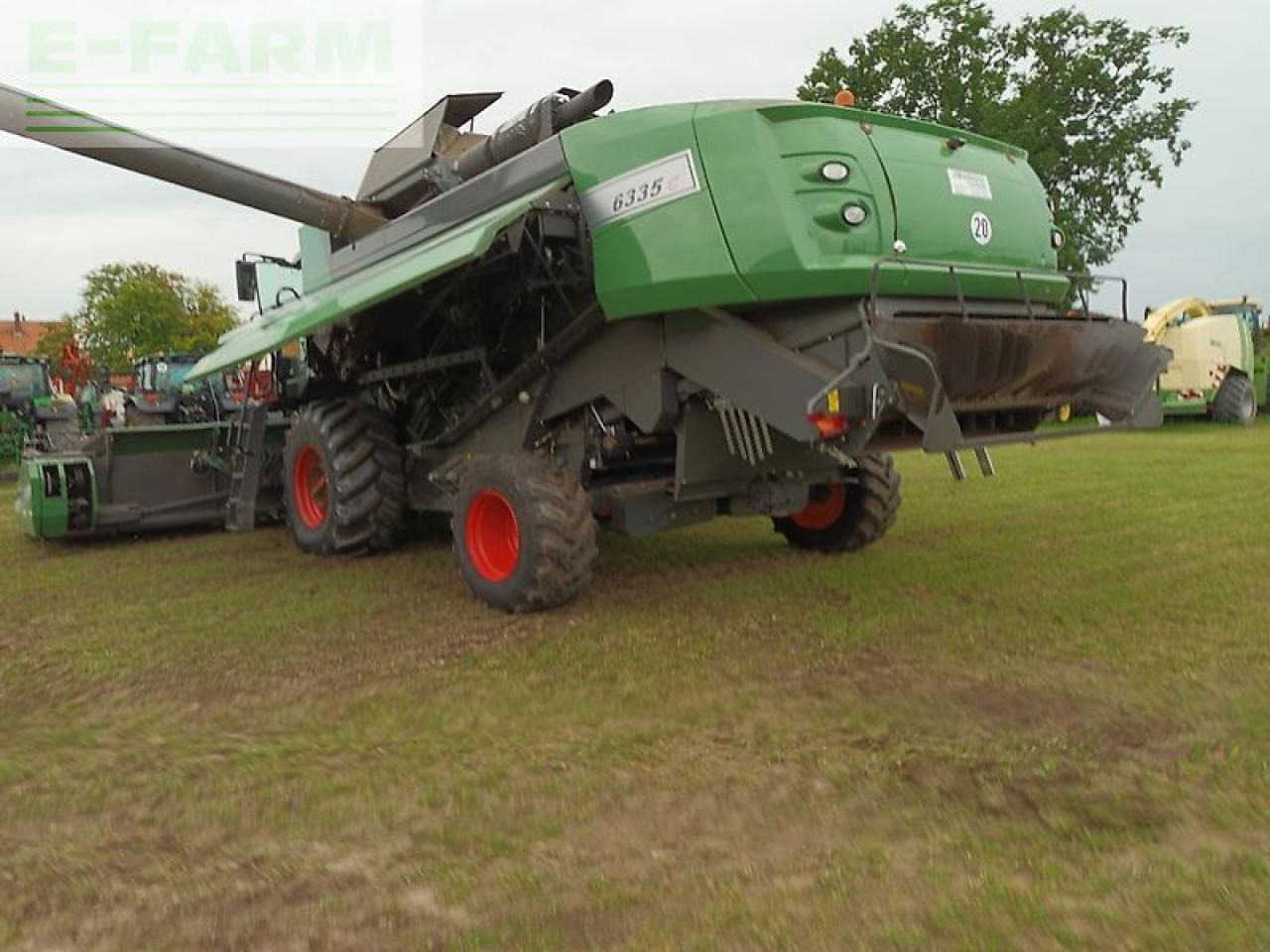 Fendt 6335c - Kombajn za žetvu: slika Fendt 6335c - Kombajn za žetvu Fendt 6335c - Kombajn za žetvu: slika Fendt 6335c - Kombajn za žetvu