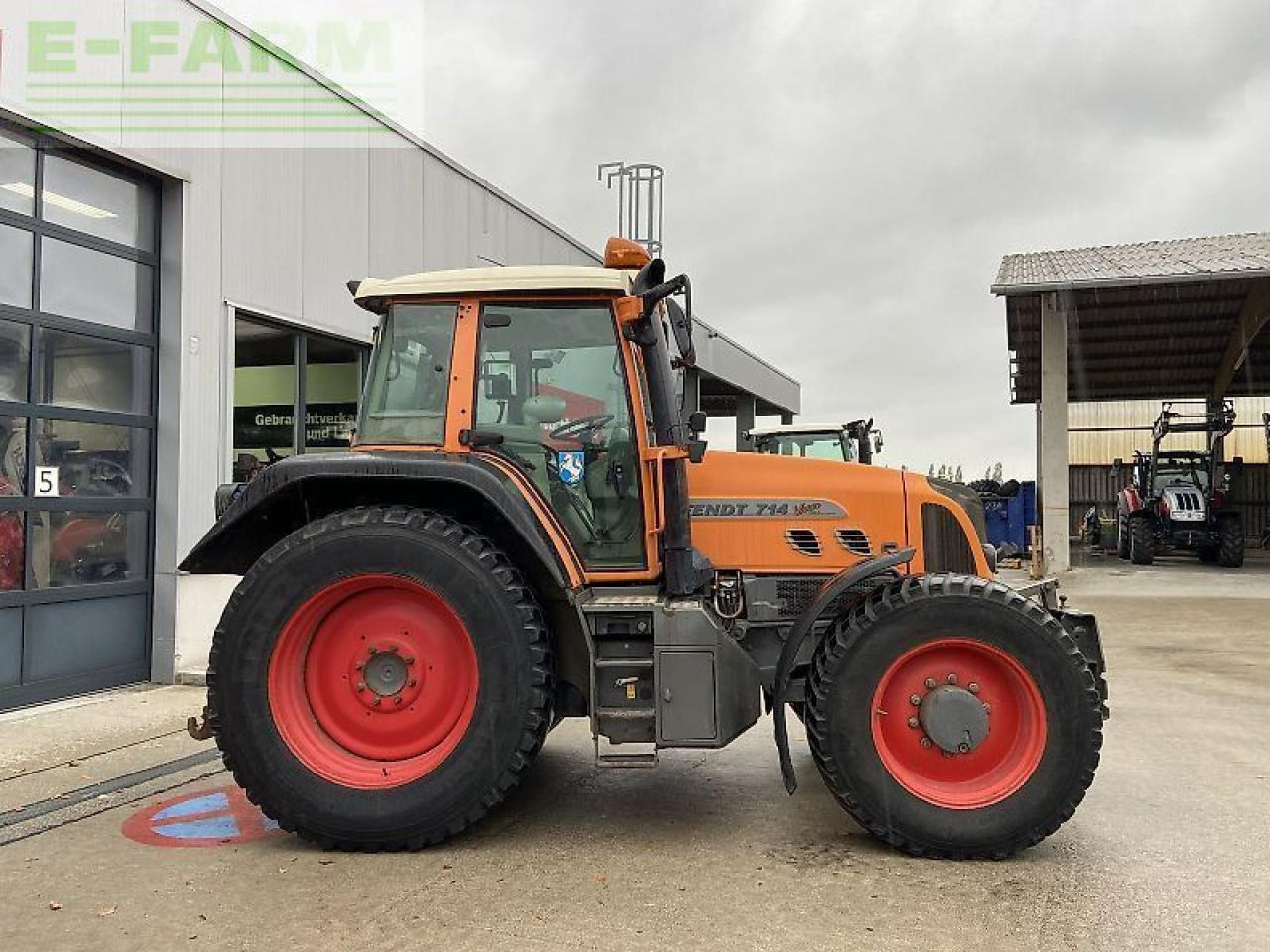 Fendt 714 vario - Traktor: slika Fendt 714 vario - Traktor Fendt 714 vario - Traktor: slika Fendt 714 vario - Traktor