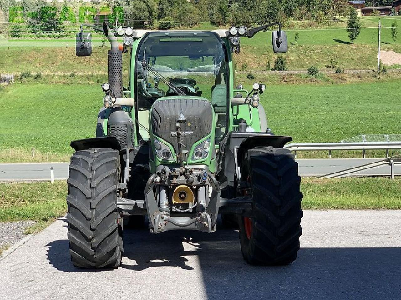 Fendt 714 vario scr - Traktor: slika Fendt 714 vario scr - Traktor Fendt 714 vario scr - Traktor: slika Fendt 714 vario scr - Traktor