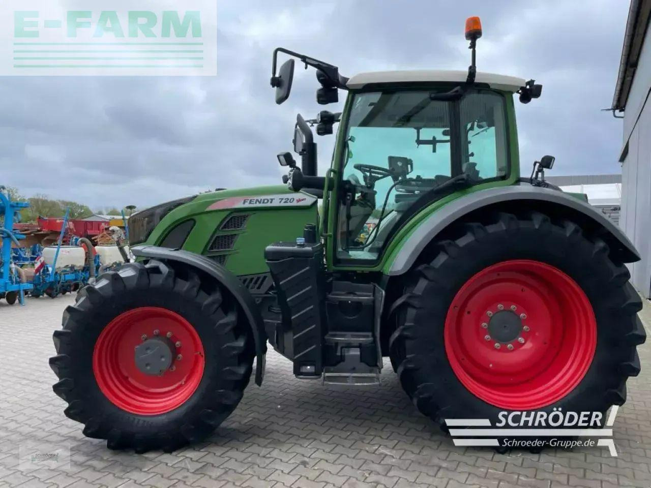 Fendt 720 vario s4 profi plus - Traktor: slika Fendt 720 vario s4 profi plus - Traktor Fendt 720 vario s4 profi plus - Traktor: slika Fendt 720 vario s4 profi plus - Traktor