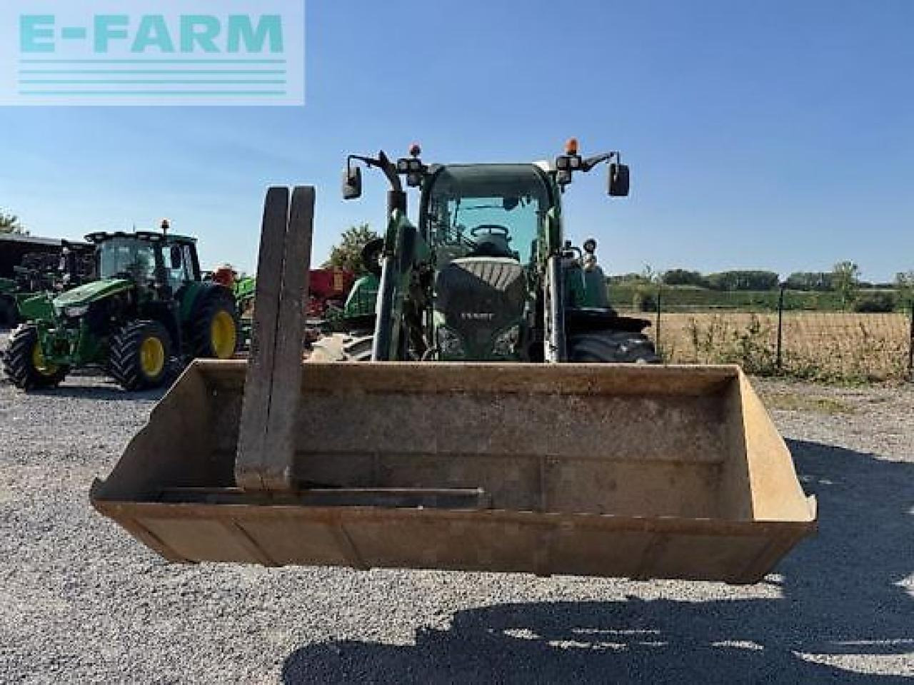 Fendt 724 power - Traktor: slika Fendt 724 power - Traktor Fendt 724 power - Traktor: slika Fendt 724 power - Traktor