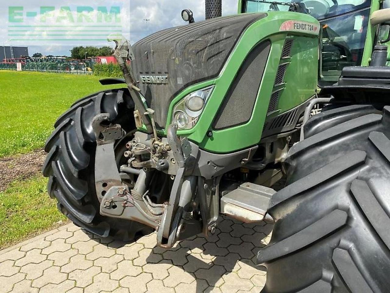 Fendt 724 profi - Traktor: slika Fendt 724 profi - Traktor Fendt 724 profi - Traktor: slika Fendt 724 profi - Traktor