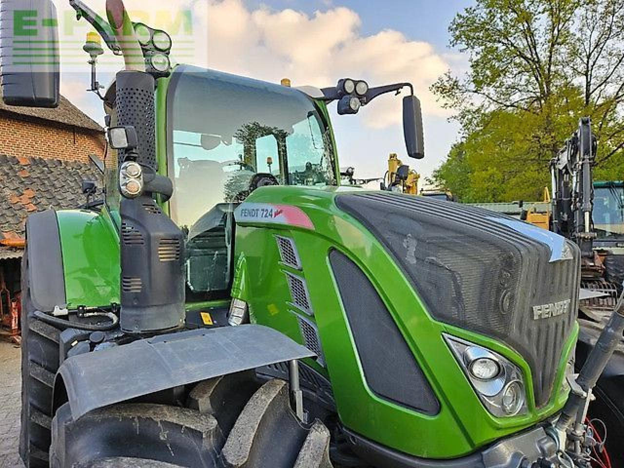 Fendt 724 s4 profi plus (718 720 722 ) - Traktor: slika Fendt 724 s4 profi plus (718 720 722 ) - Traktor Fendt 724 s4 profi plus (718 720 722 ) - Traktor: slika Fendt 724 s4 profi plus (718 720 722 ) - Traktor
