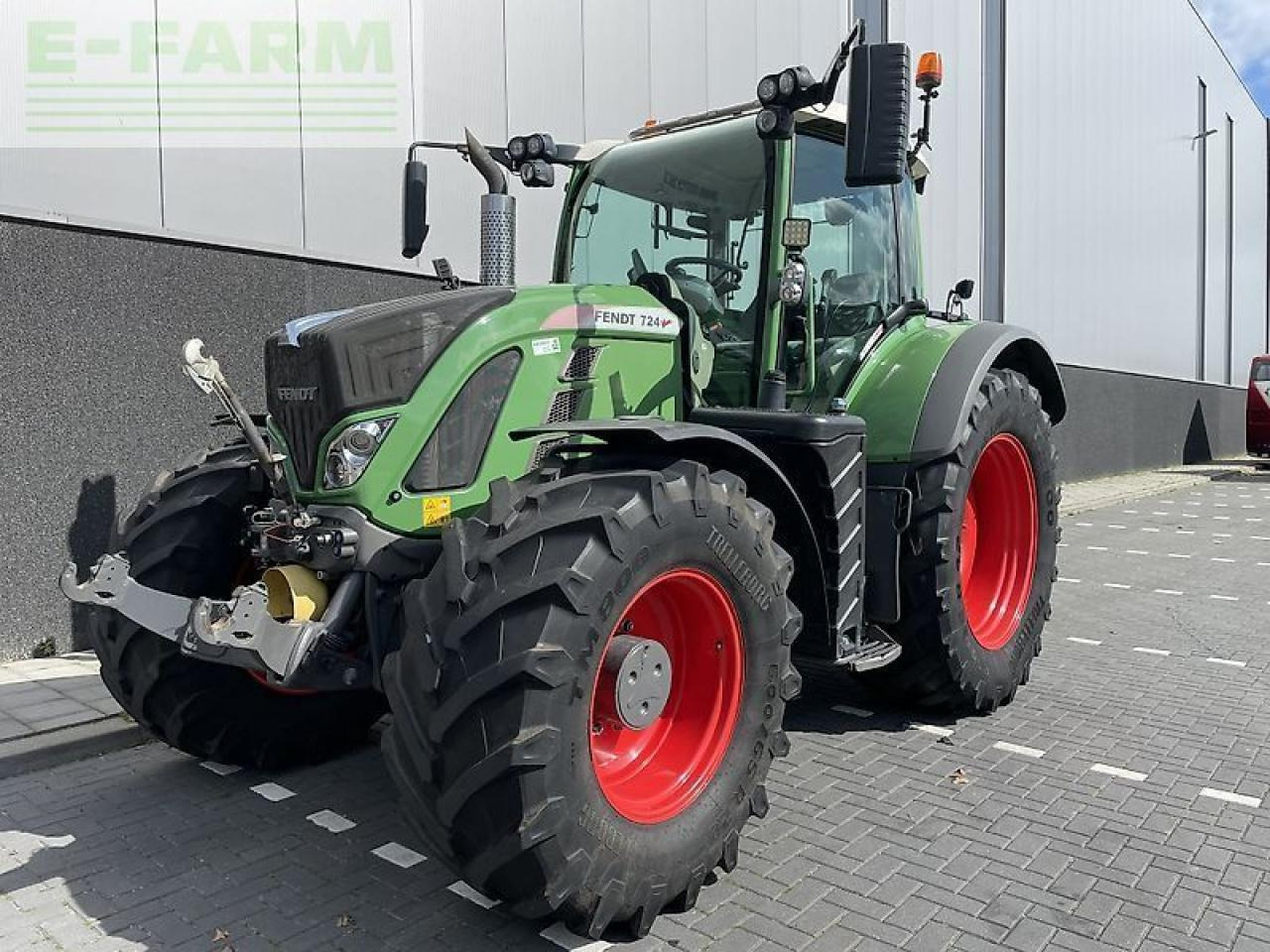 Fendt 724 s4 profiplus - Traktor: slika Fendt 724 s4 profiplus - Traktor Fendt 724 s4 profiplus - Traktor: slika Fendt 724 s4 profiplus - Traktor