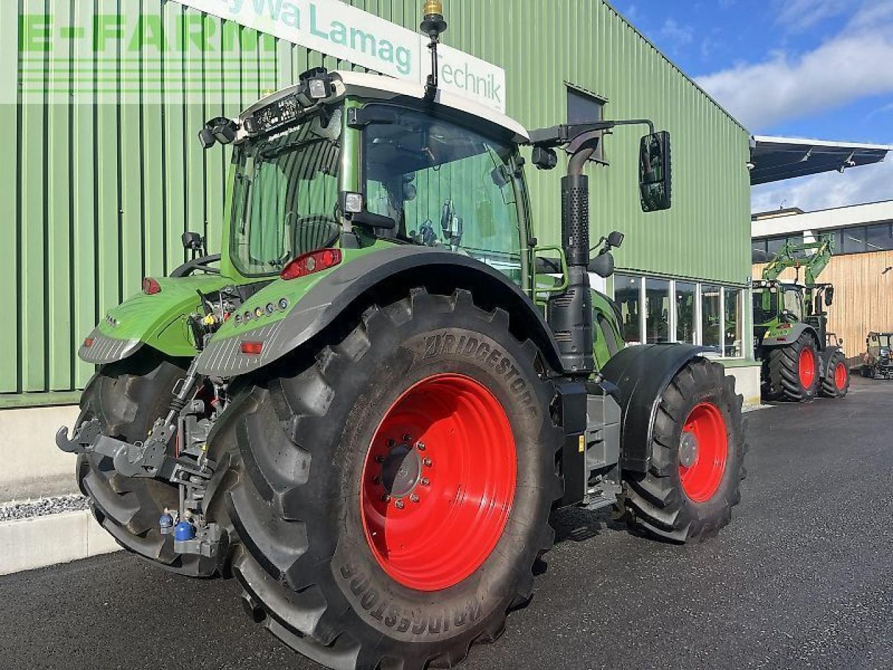 Traktor Fendt 724 vario: slika Traktor Fendt 724 vario Traktor Fendt 724 vario: slika Traktor Fendt 724 vario