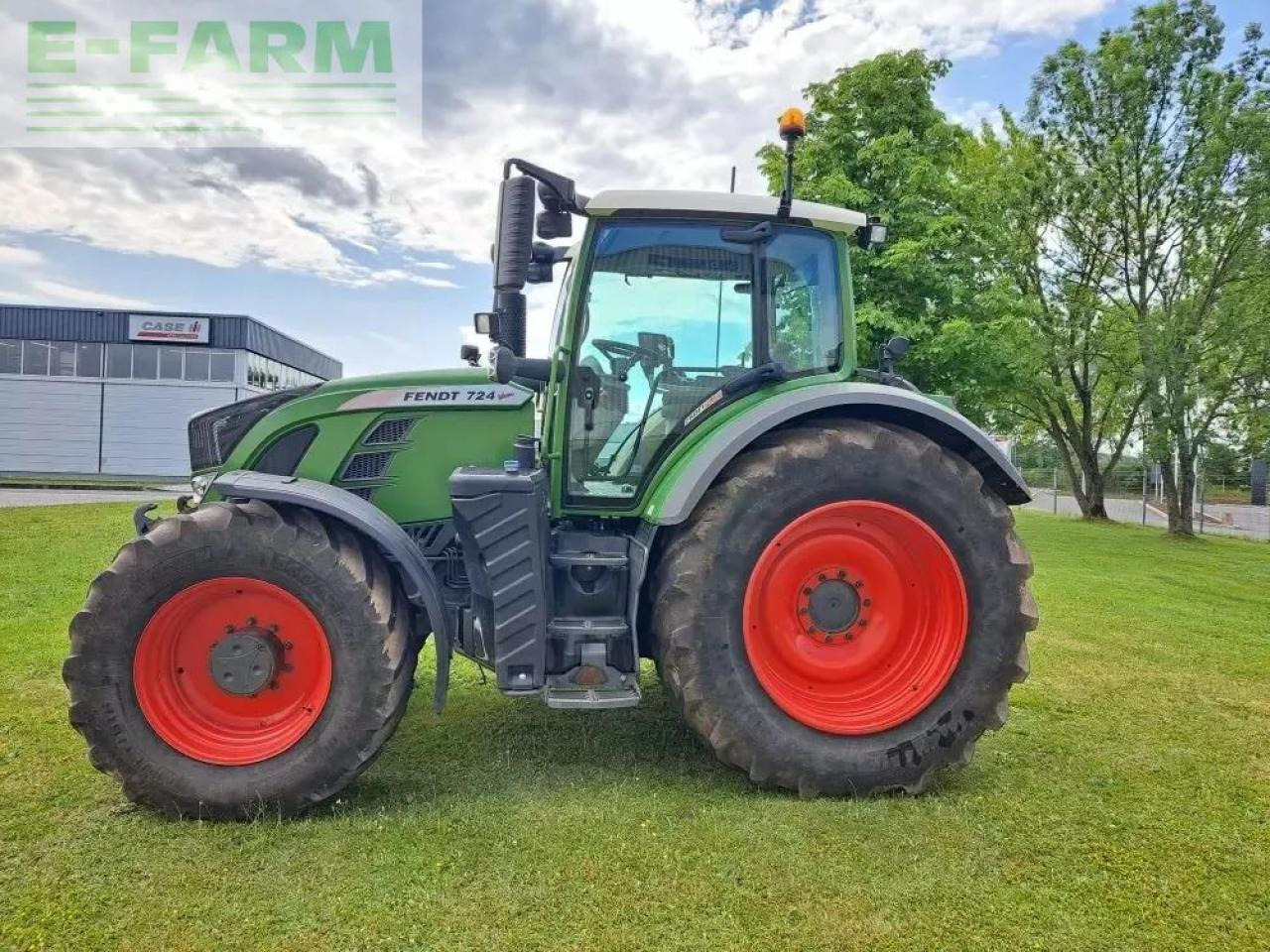 Fendt 724 vario - Traktor: slika Fendt 724 vario - Traktor Fendt 724 vario - Traktor: slika Fendt 724 vario - Traktor