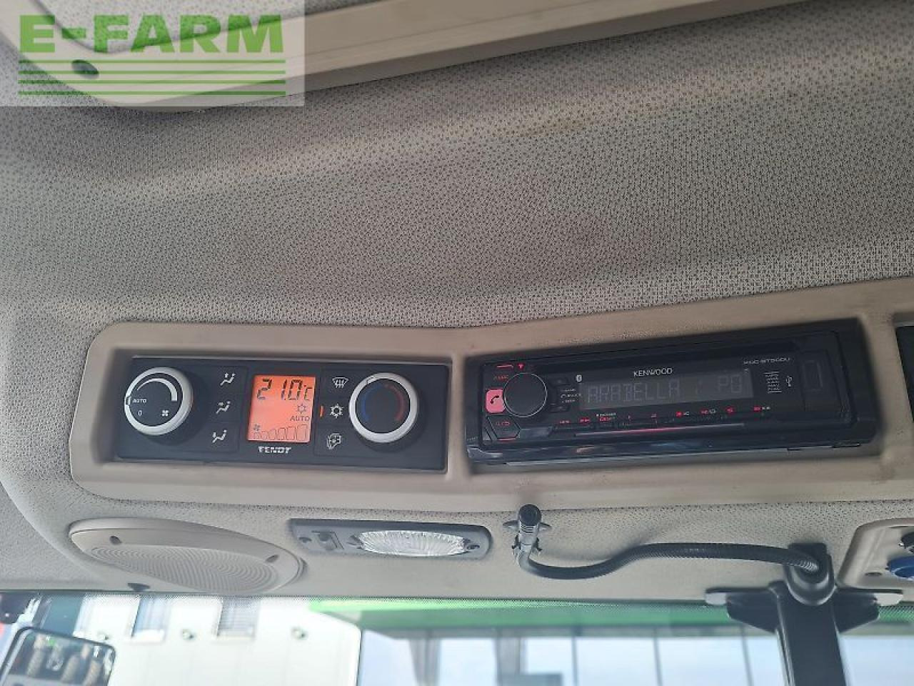 Fendt 724 vario - Traktor: slika Fendt 724 vario - Traktor Fendt 724 vario - Traktor: slika Fendt 724 vario - Traktor