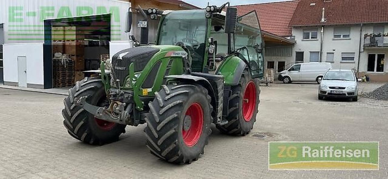 Fendt 724 vario - Traktor: slika Fendt 724 vario - Traktor Fendt 724 vario - Traktor: slika Fendt 724 vario - Traktor