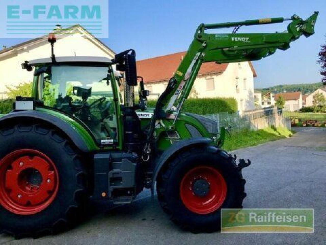 Fendt 724 vario gebr. allradsc - Traktor: slika Fendt 724 vario gebr. allradsc - Traktor Fendt 724 vario gebr. allradsc - Traktor: slika Fendt 724 vario gebr. allradsc - Traktor