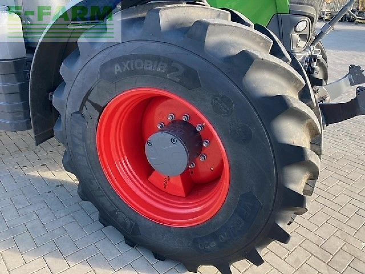Fendt 724 vario gen7 profi+ - Traktor: slika Fendt 724 vario gen7 profi+ - Traktor Fendt 724 vario gen7 profi+ - Traktor: slika Fendt 724 vario gen7 profi+ - Traktor