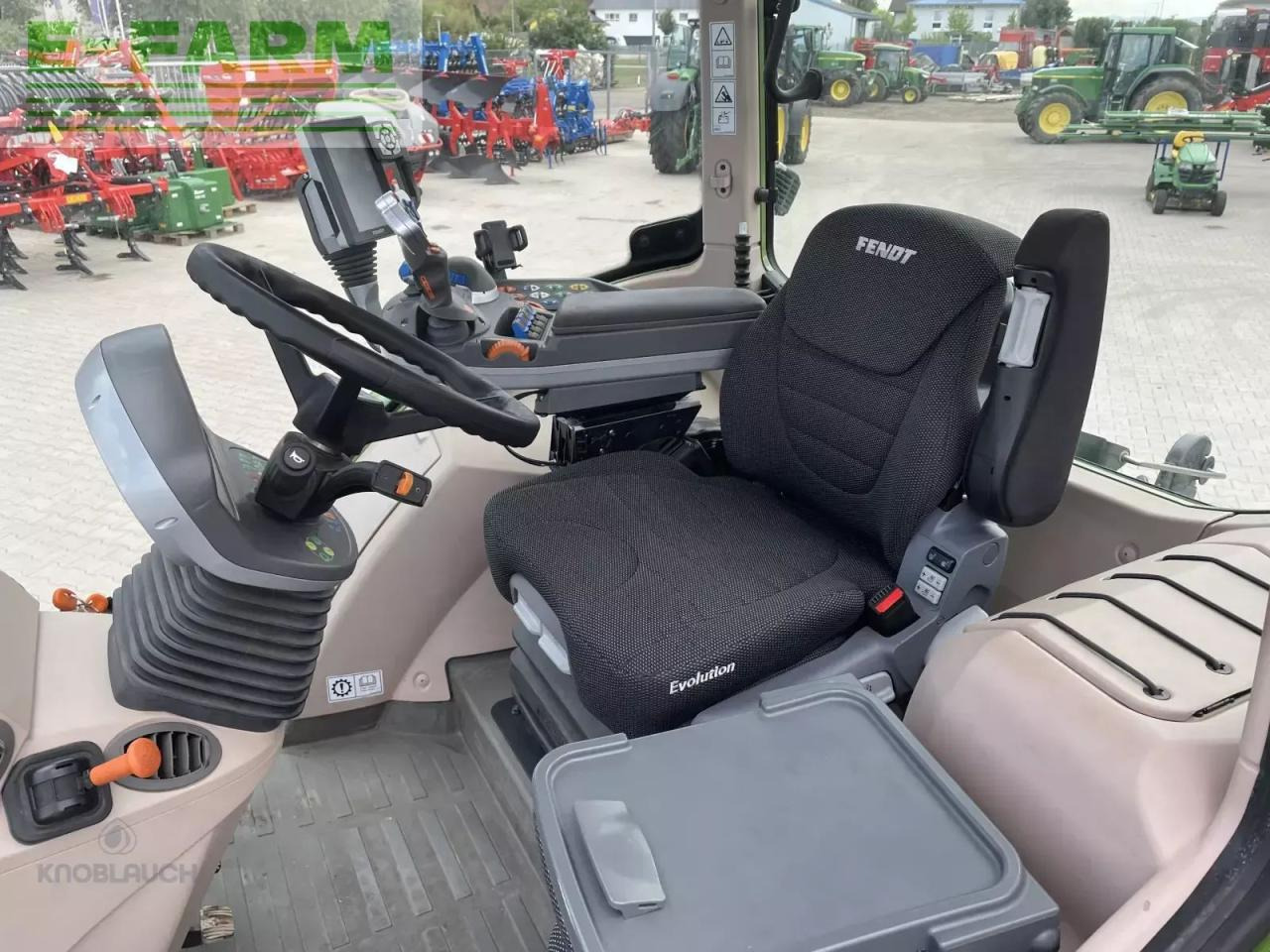 Traktor Fendt 724 vario profi Profi: slika Traktor Fendt 724 vario profi Profi