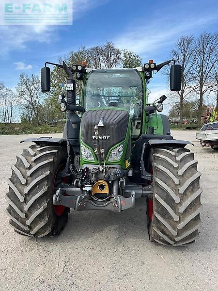 Fendt 724 vario profi plus scheckheftgepflegt fzw led ProfiPlus - Traktor: slika Fendt 724 vario profi plus scheckheftgepflegt fzw led ProfiPlus - Traktor Fendt 724 vario profi plus scheckheftgepflegt fzw led ProfiPlus - Traktor: slika Fendt 724 vario profi plus scheckheftgepflegt fzw led ProfiPlus - Traktor