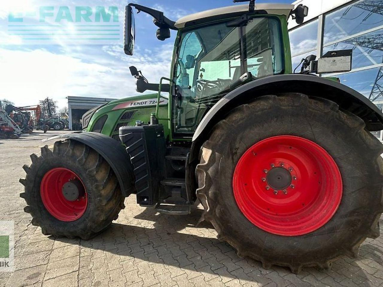 Fendt 724 vario profiplus ProfiPlus - Traktor: slika Fendt 724 vario profiplus ProfiPlus - Traktor Fendt 724 vario profiplus ProfiPlus - Traktor: slika Fendt 724 vario profiplus ProfiPlus - Traktor