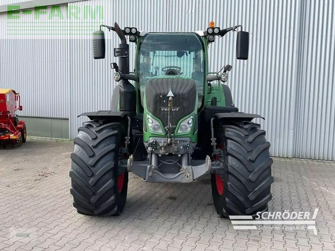 Traktor Fendt 724 vario s4 profi plus ProfiPlus: slika Traktor Fendt 724 vario s4 profi plus ProfiPlus