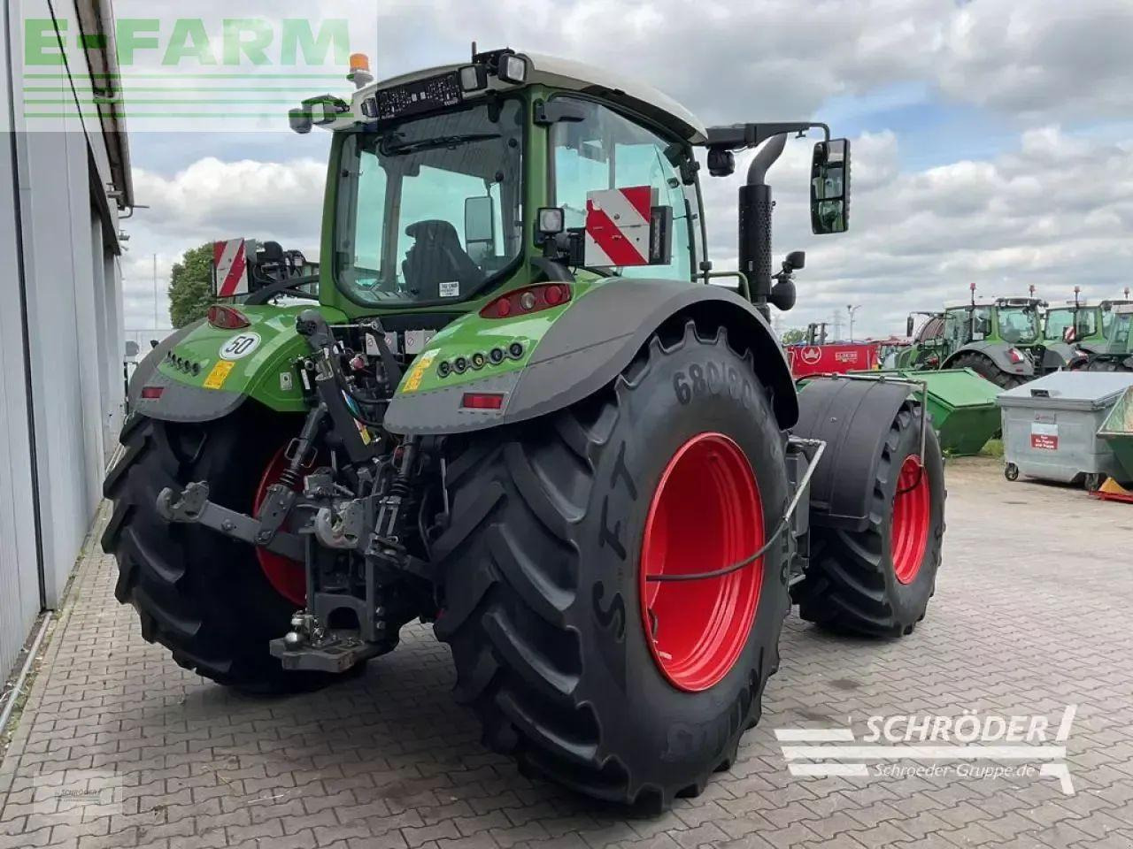 Fendt 724 vario s4 profi plus ProfiPlus - Traktor: slika Fendt 724 vario s4 profi plus ProfiPlus - Traktor Fendt 724 vario s4 profi plus ProfiPlus - Traktor: slika Fendt 724 vario s4 profi plus ProfiPlus - Traktor