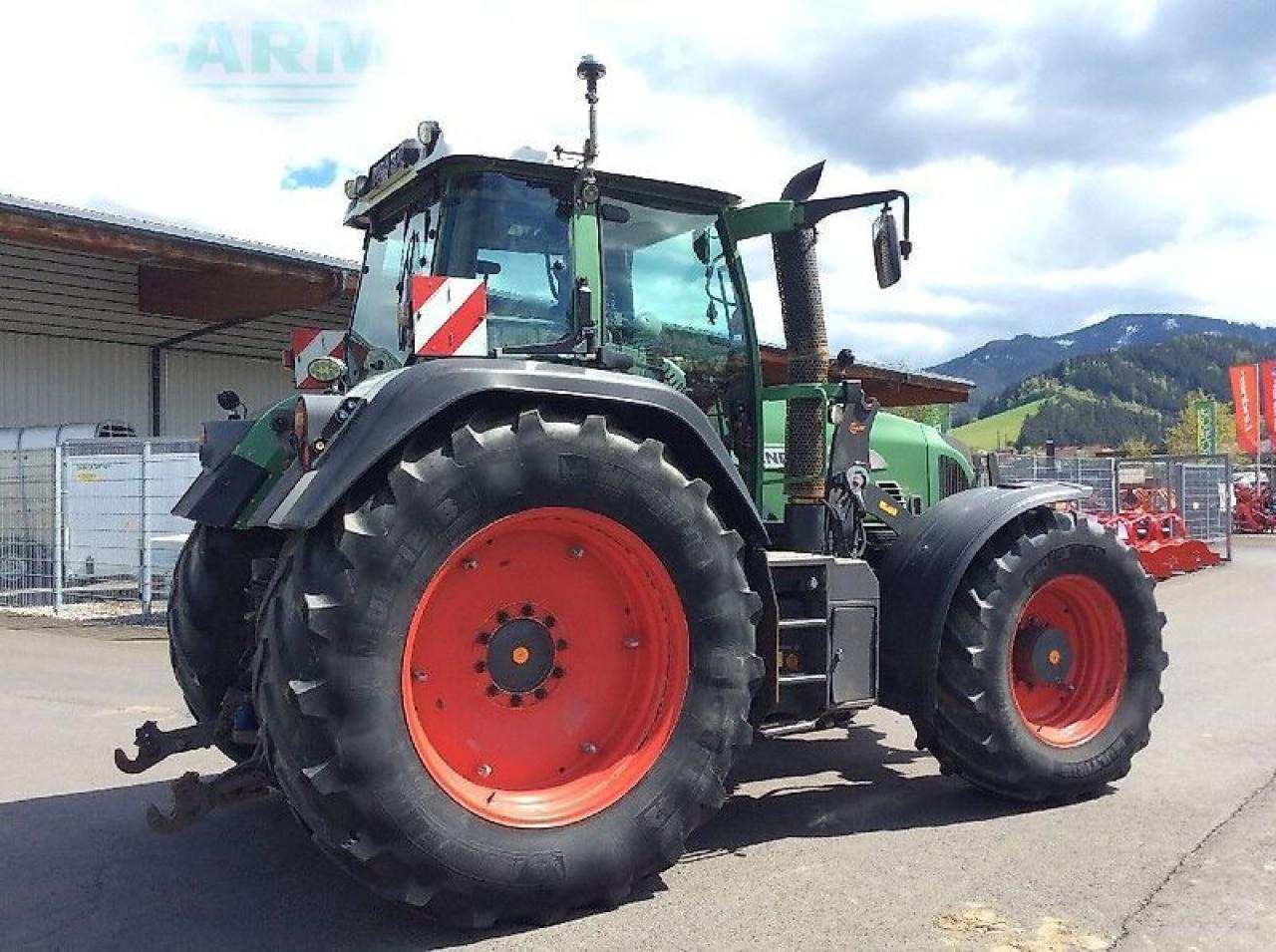 Fendt 820 - Traktor: slika Fendt 820 - Traktor Fendt 820 - Traktor: slika Fendt 820 - Traktor