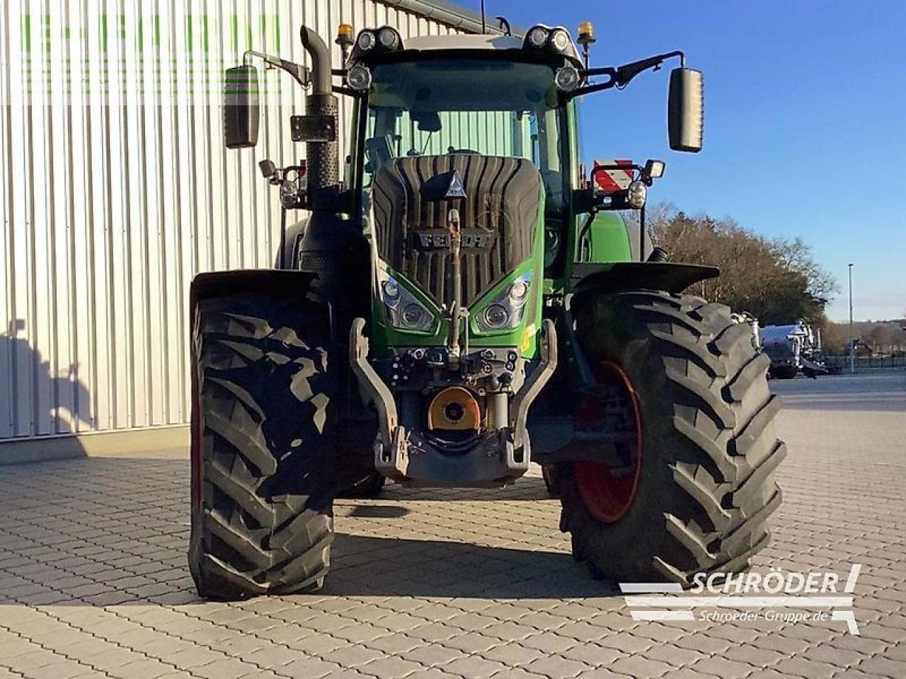 Fendt 824 vario s4 profi plus ProfiPlus - Traktor: slika Fendt 824 vario s4 profi plus ProfiPlus - Traktor Fendt 824 vario s4 profi plus ProfiPlus - Traktor: slika Fendt 824 vario s4 profi plus ProfiPlus - Traktor
