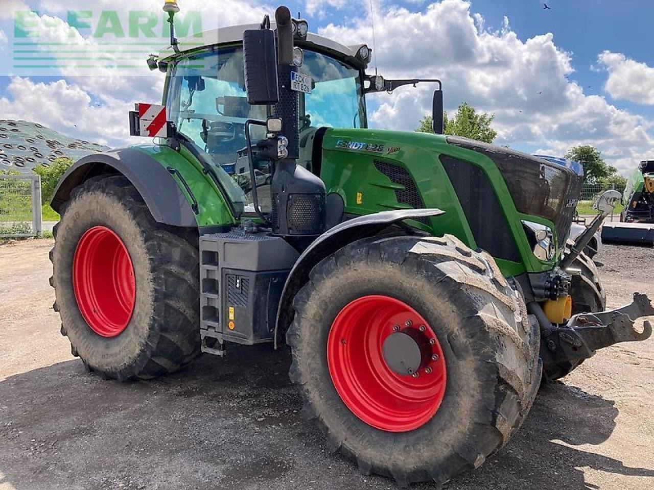 Fendt 826 s4 profiplus - Traktor: slika Fendt 826 s4 profiplus - Traktor Fendt 826 s4 profiplus - Traktor: slika Fendt 826 s4 profiplus - Traktor