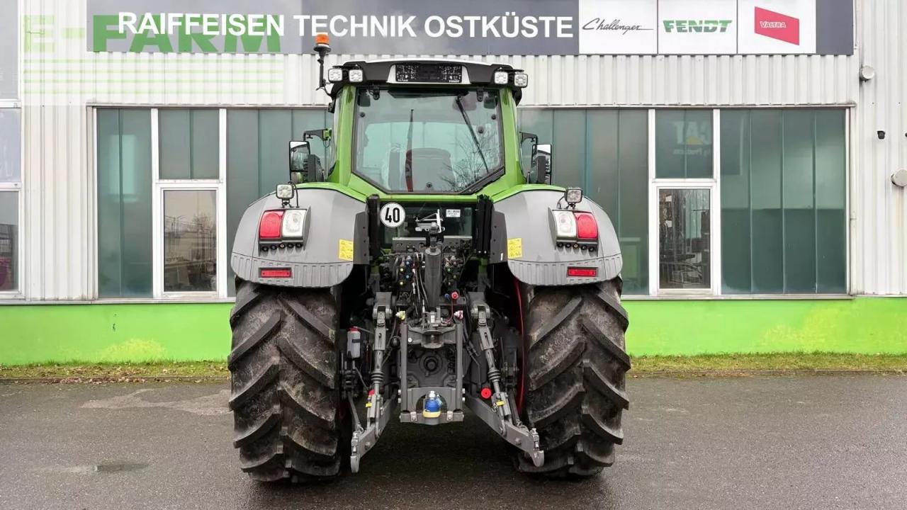 Fendt 826 vario profi+ ProfiPlus - Traktor: slika Fendt 826 vario profi+ ProfiPlus - Traktor Fendt 826 vario profi+ ProfiPlus - Traktor: slika Fendt 826 vario profi+ ProfiPlus - Traktor