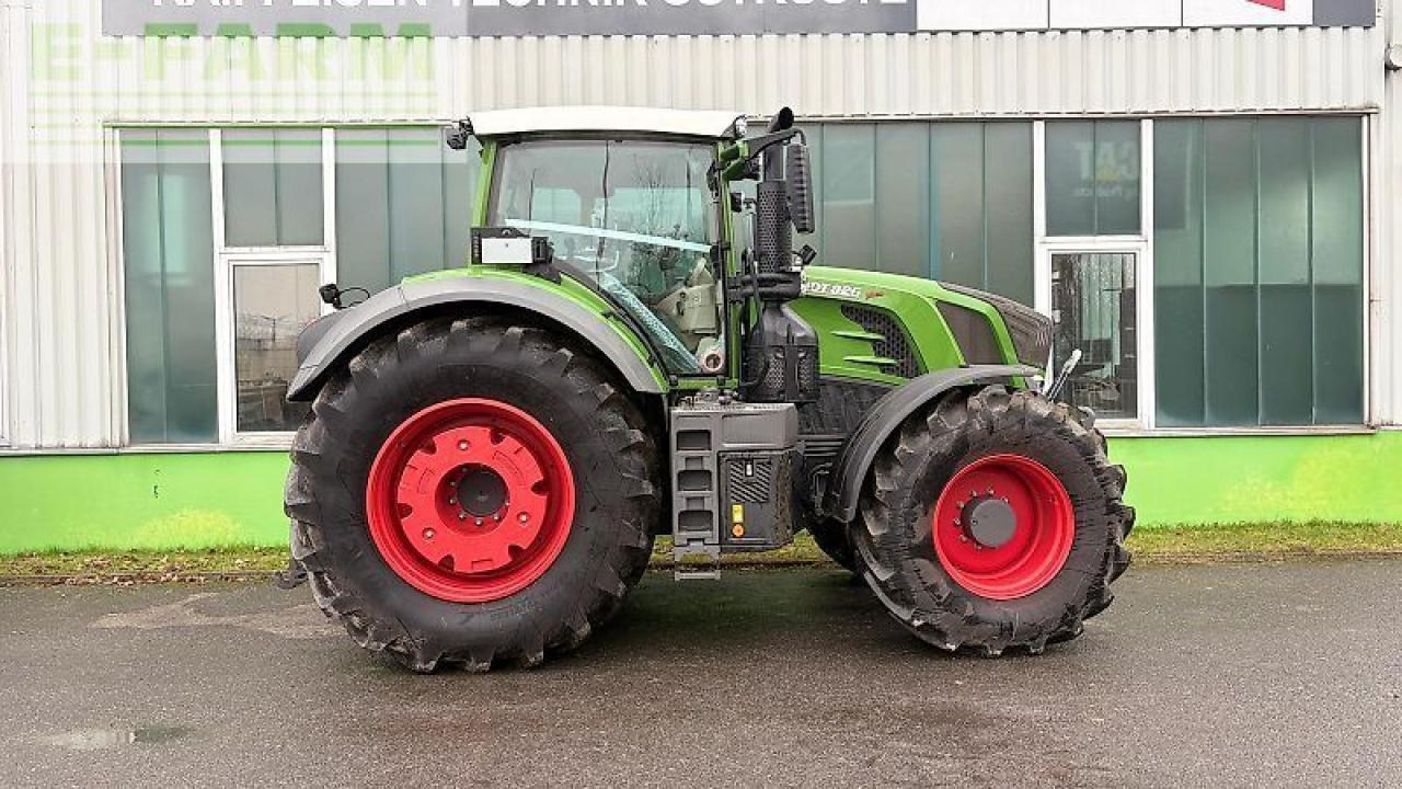 Fendt 826 vario profi+ ProfiPlus - Traktor: slika Fendt 826 vario profi+ ProfiPlus - Traktor Fendt 826 vario profi+ ProfiPlus - Traktor: slika Fendt 826 vario profi+ ProfiPlus - Traktor