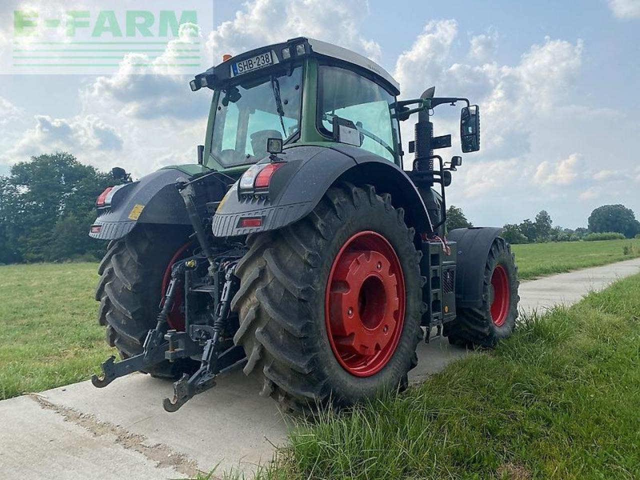 Fendt 826 vario profi plus ProfiPlus - Traktor: slika Fendt 826 vario profi plus ProfiPlus - Traktor Fendt 826 vario profi plus ProfiPlus - Traktor: slika Fendt 826 vario profi plus ProfiPlus - Traktor