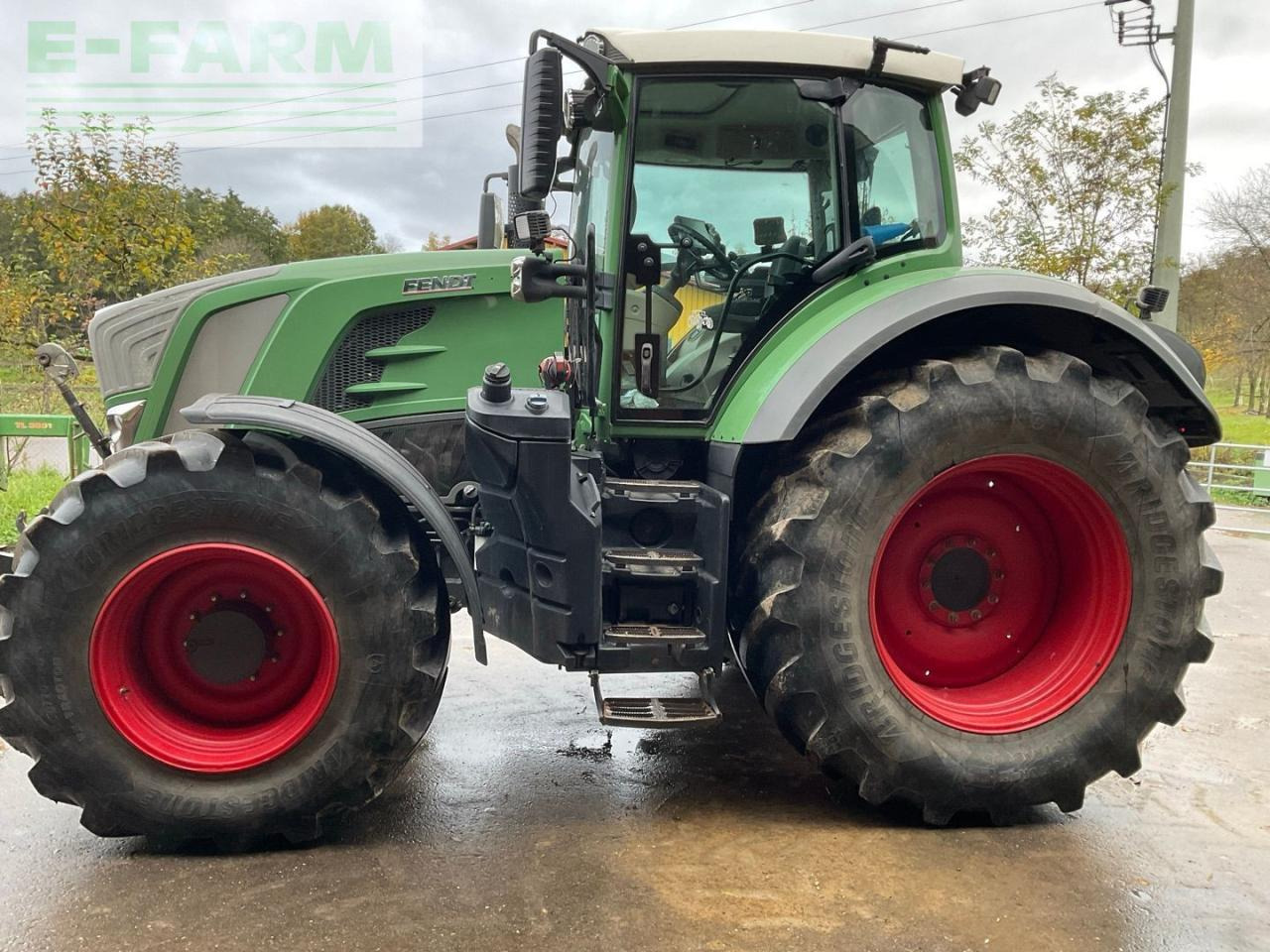Fendt 828 Vario S4 - Traktor: slika Fendt 828 Vario S4 - Traktor Fendt 828 Vario S4 - Traktor: slika Fendt 828 Vario S4 - Traktor