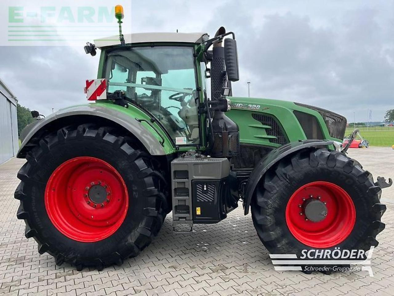 Fendt 828 s4 profi plus - Traktor: slika Fendt 828 s4 profi plus - Traktor Fendt 828 s4 profi plus - Traktor: slika Fendt 828 s4 profi plus - Traktor