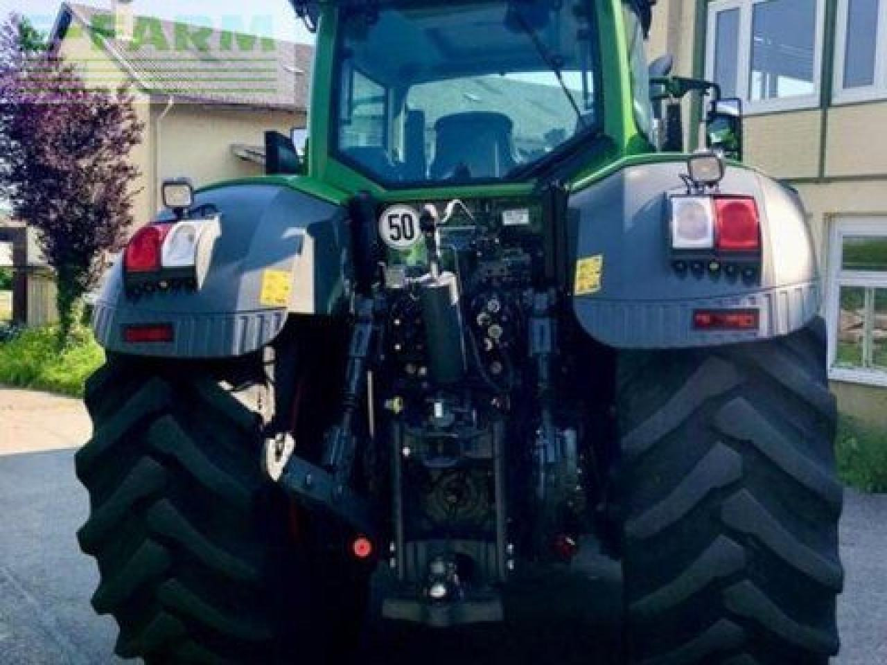 Fendt 828 vario gen7 gebr.allr - Traktor: slika Fendt 828 vario gen7 gebr.allr - Traktor Fendt 828 vario gen7 gebr.allr - Traktor: slika Fendt 828 vario gen7 gebr.allr - Traktor