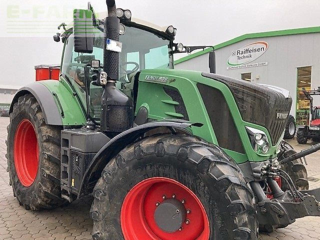 Fendt 828 vario s4 - Traktor: slika Fendt 828 vario s4 - Traktor Fendt 828 vario s4 - Traktor: slika Fendt 828 vario s4 - Traktor