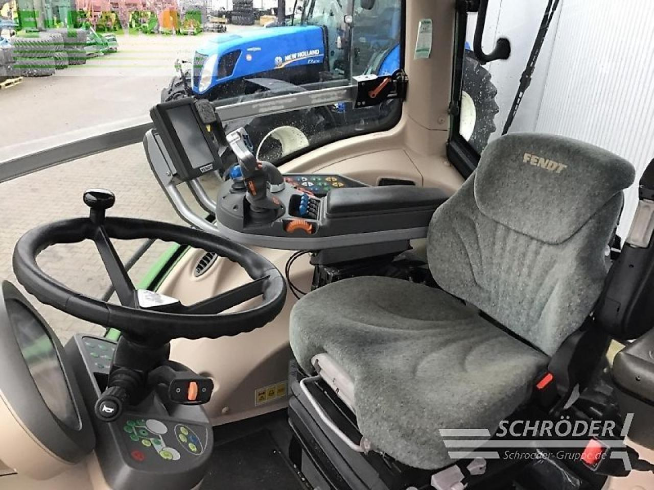Fendt 828 vario s4 profi Profi - Traktor: slika Fendt 828 vario s4 profi Profi - Traktor Fendt 828 vario s4 profi Profi - Traktor: slika Fendt 828 vario s4 profi Profi - Traktor