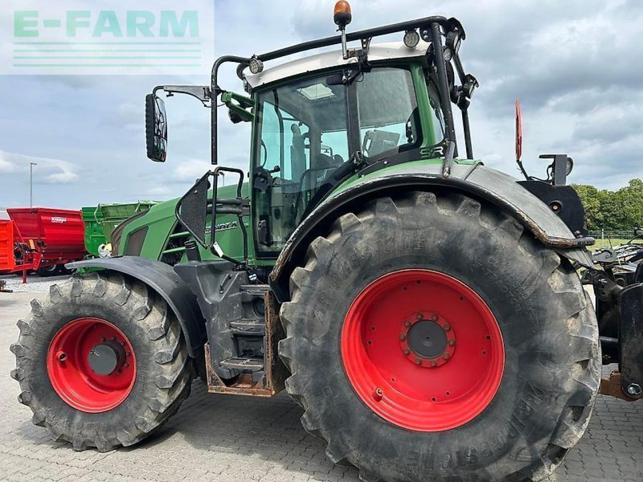 Fendt 828 vario scr - Traktor: slika Fendt 828 vario scr - Traktor Fendt 828 vario scr - Traktor: slika Fendt 828 vario scr - Traktor