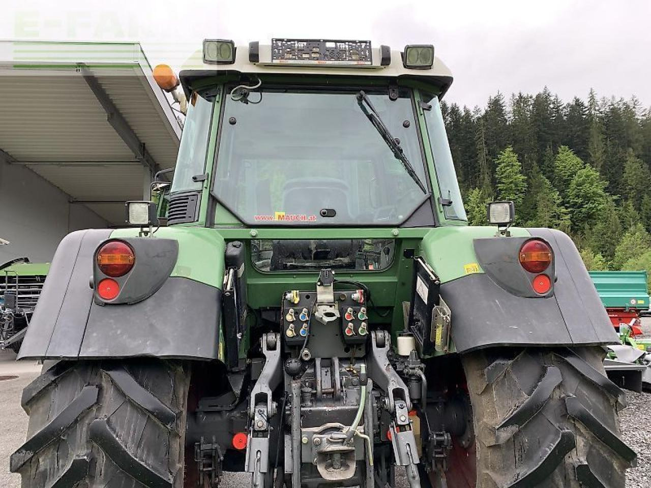 Traktor Fendt farmer 412 vario: slika Traktor Fendt farmer 412 vario