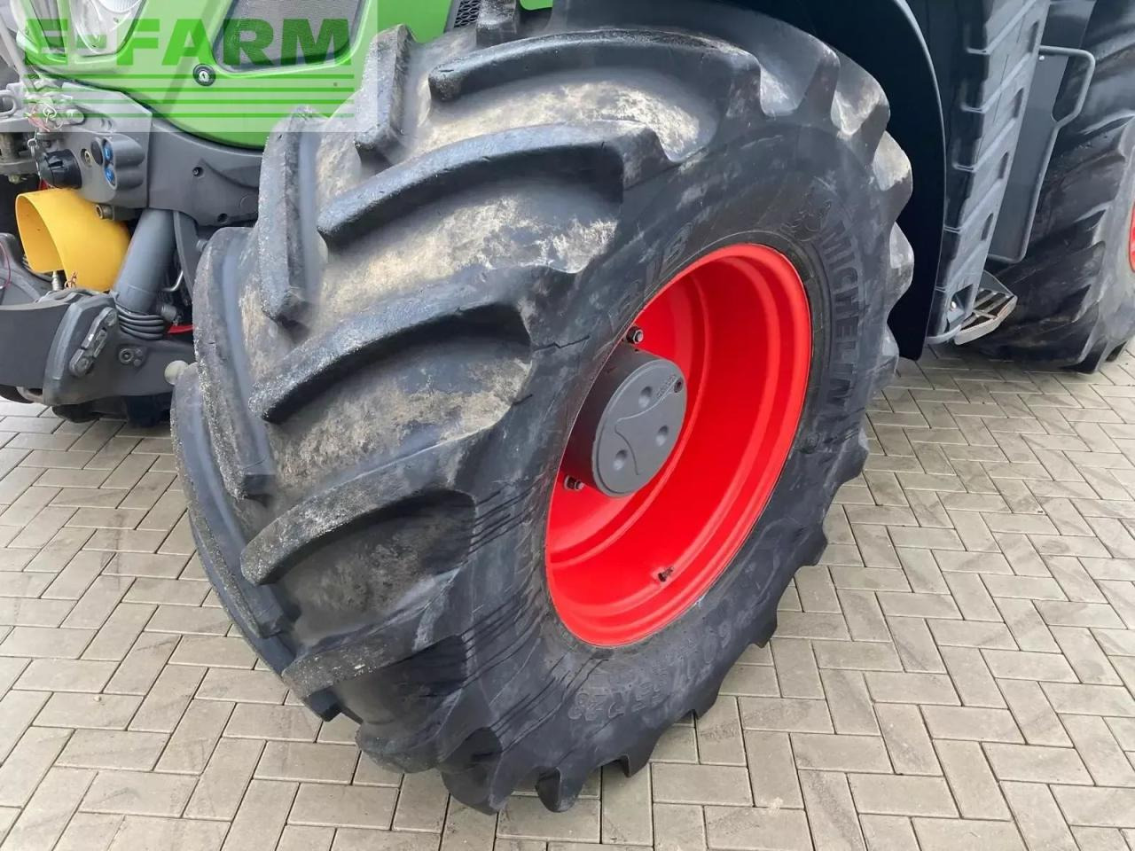Fendt fendt 724 s4 profi+ - Traktor: slika Fendt fendt 724 s4 profi+ - Traktor Fendt fendt 724 s4 profi+ - Traktor: slika Fendt fendt 724 s4 profi+ - Traktor