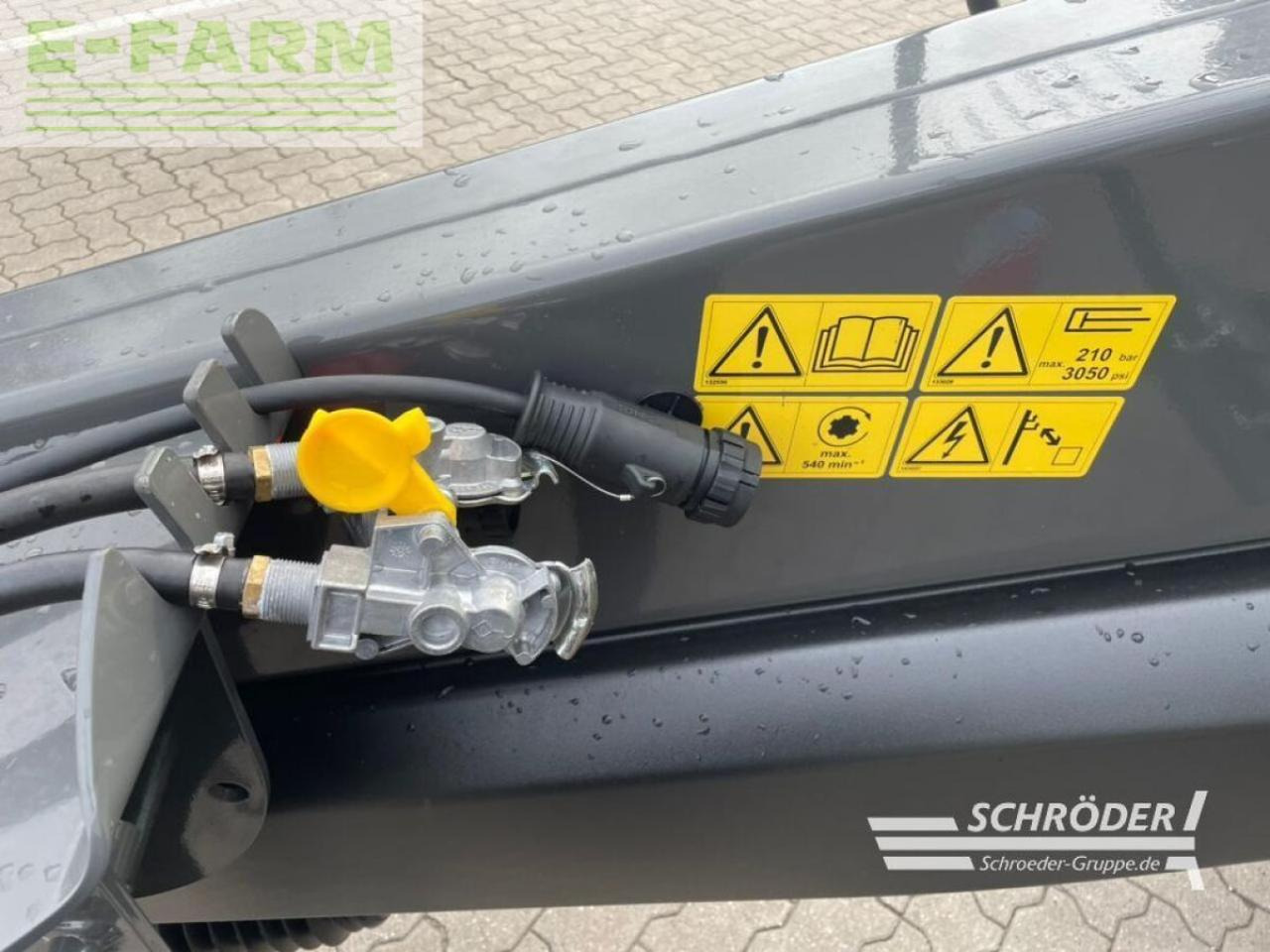 Fendt former 14055 pro gen2 - Prevrtač sijena/ Grabulje: slika Fendt former 14055 pro gen2 - Prevrtač sijena/ Grabulje Fendt former 14055 pro gen2 - Prevrtač sijena/ Grabulje: slika Fendt former 14055 pro gen2 - Prevrtač sijena/ Grabulje