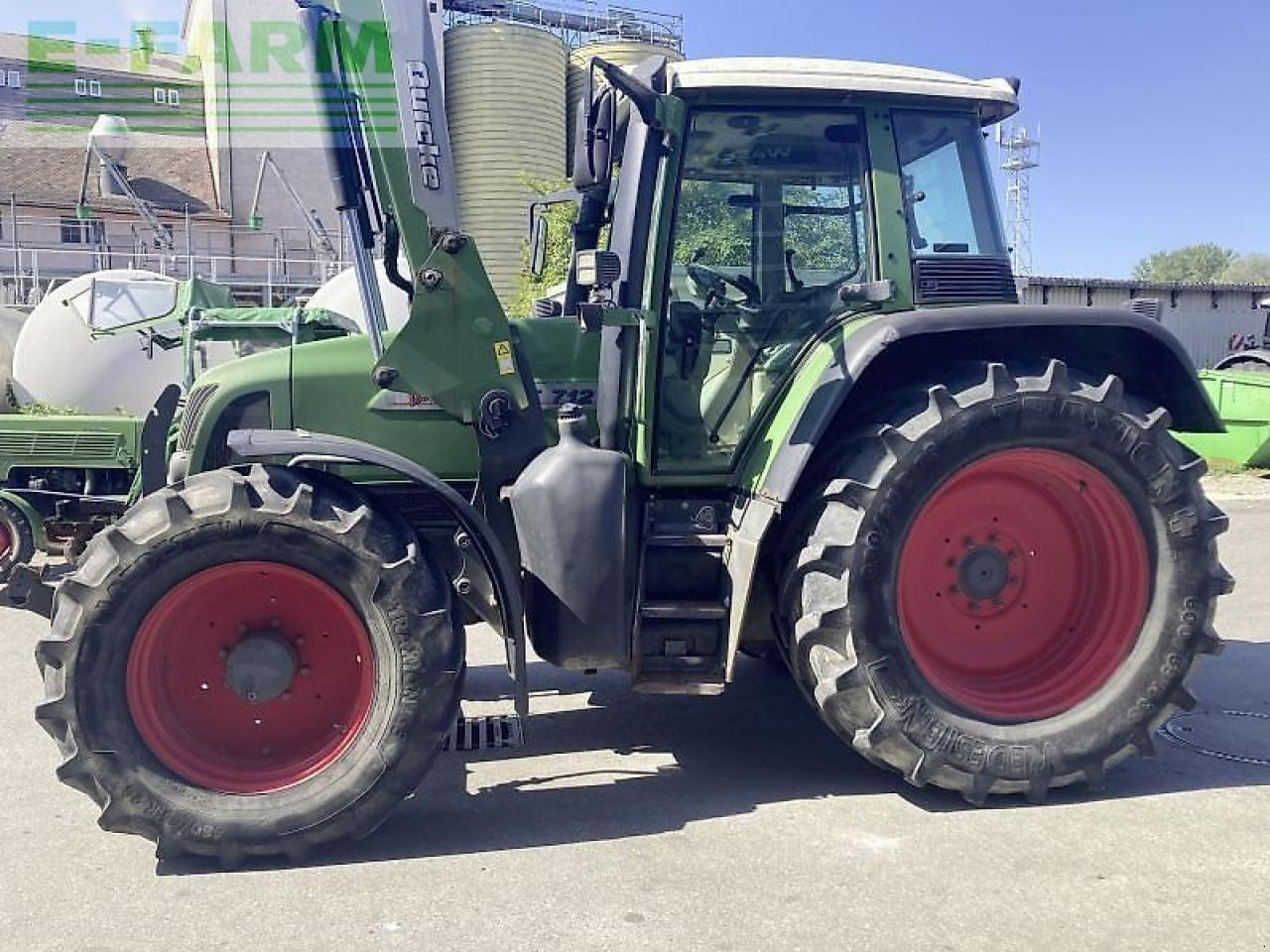 Fendt gebr. 712 vario - Traktor: slika Fendt gebr. 712 vario - Traktor Fendt gebr. 712 vario - Traktor: slika Fendt gebr. 712 vario - Traktor