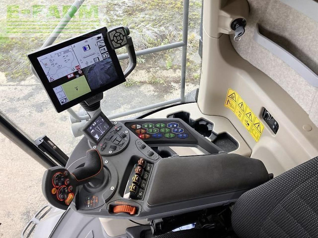 Kombajn za žetvu Fendt ideal 8t gen3: slika Kombajn za žetvu Fendt ideal 8t gen3 Kombajn za žetvu Fendt ideal 8t gen3: slika Kombajn za žetvu Fendt ideal 8t gen3