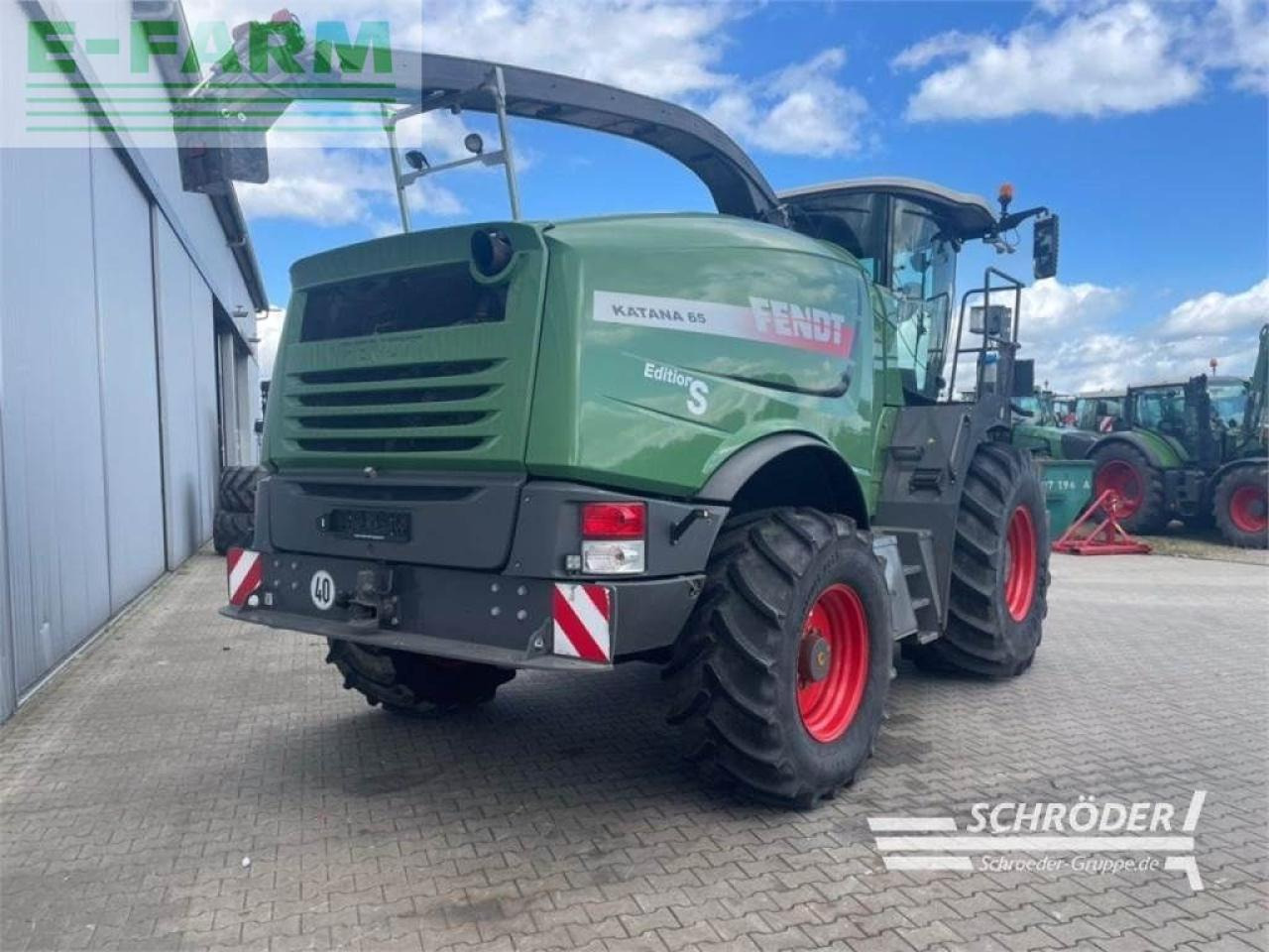 Fendt katana 65 s-edition - Silažni kombajn: slika Fendt katana 65 s-edition - Silažni kombajn Fendt katana 65 s-edition - Silažni kombajn: slika Fendt katana 65 s-edition - Silažni kombajn