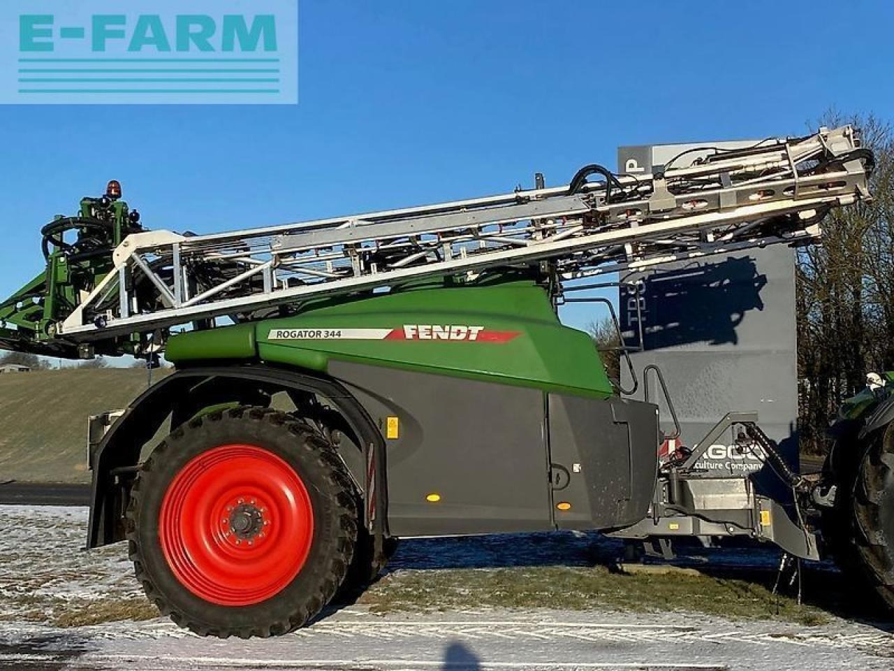 Fendt rogator 344 - Vučena prskalica: slika Fendt rogator 344 - Vučena prskalica Fendt rogator 344 - Vučena prskalica: slika Fendt rogator 344 - Vučena prskalica