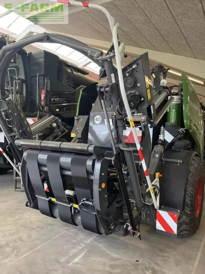 Fendt rotana 130f combi - Kvadratna balirka: slika Fendt rotana 130f combi - Kvadratna balirka Fendt rotana 130f combi - Kvadratna balirka: slika Fendt rotana 130f combi - Kvadratna balirka