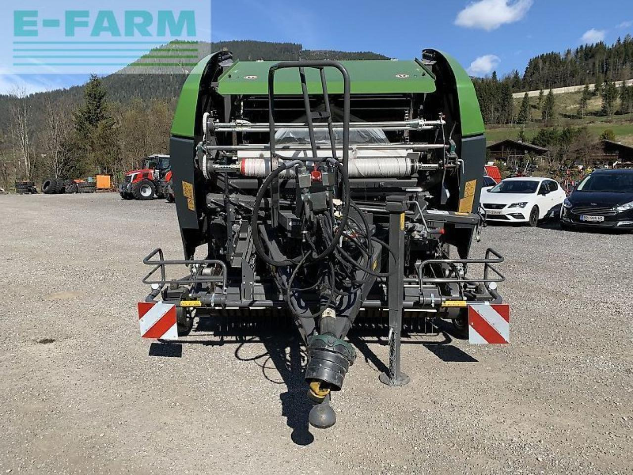 Fendt rundballenpresse rotana 130f combi - Kvadratna balirka: slika Fendt rundballenpresse rotana 130f combi - Kvadratna balirka Fendt rundballenpresse rotana 130f combi - Kvadratna balirka: slika Fendt rundballenpresse rotana 130f combi - Kvadratna balirka